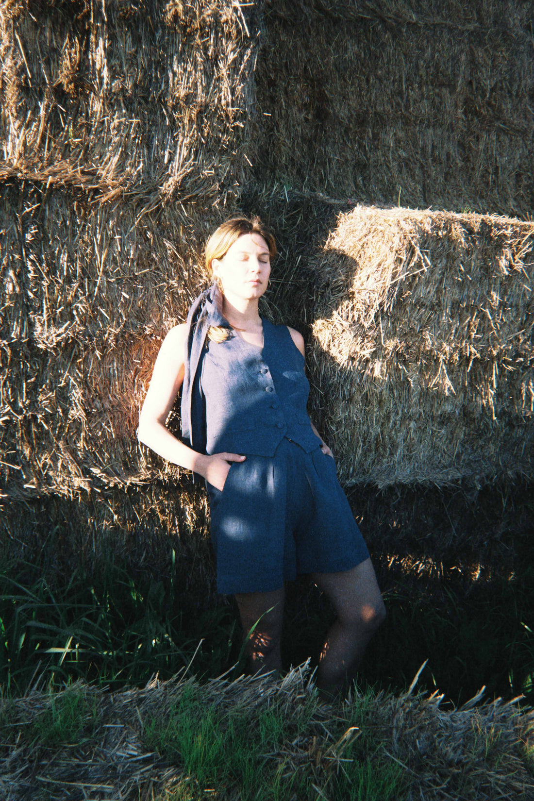 Night Blue Linen Shorts